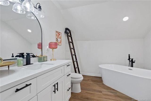 4928 Cypress Lake Drive, Lake Charles, LA 70611