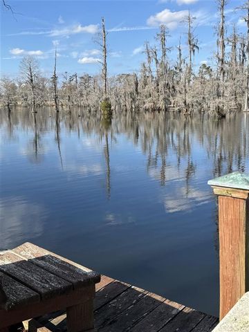 4928 Cypress Lake Drive, Lake Charles, LA 70611