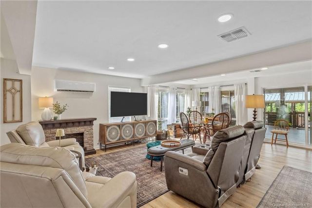 4928 Cypress Lake Drive, Lake Charles, LA 70611