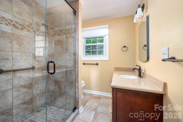 200 Allen Mountain Drive, Black Mountain, NC 28711