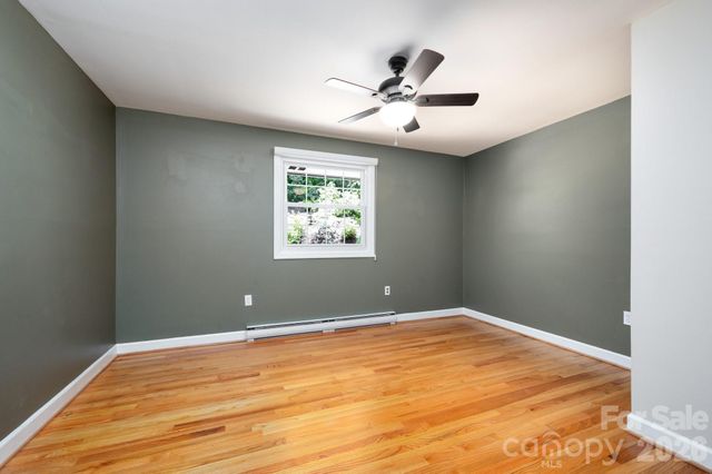 200 Allen Mountain Drive, Black Mountain, NC 28711