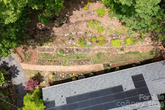 200 Allen Mountain Drive, Black Mountain, NC 28711