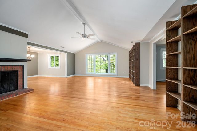 200 Allen Mountain Drive, Black Mountain, NC 28711