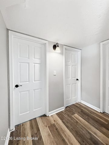 7004 John Adams Way, Louisville, KY 40272