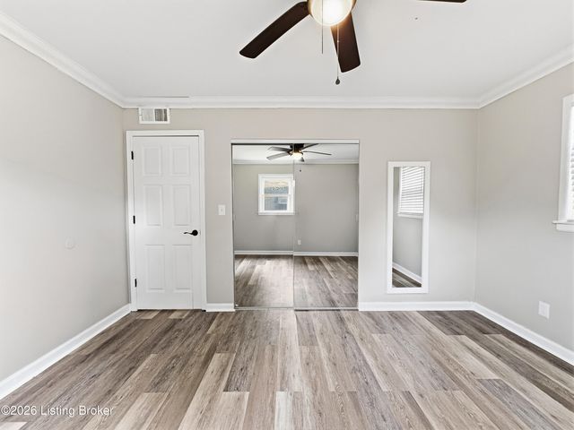 7004 John Adams Way, Louisville, KY 40272