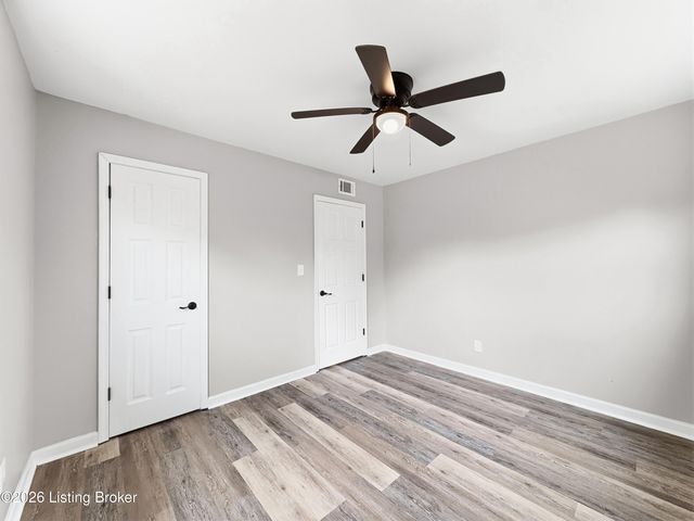 7004 John Adams Way, Louisville, KY 40272