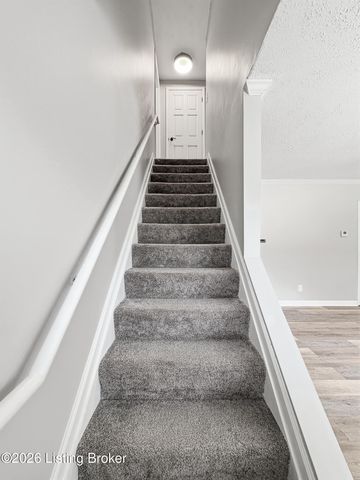 7004 John Adams Way, Louisville, KY 40272