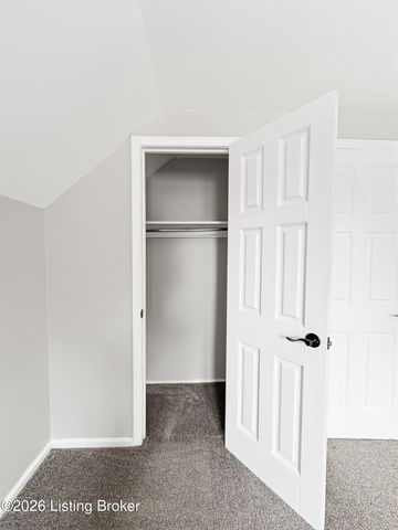 7004 John Adams Way, Louisville, KY 40272