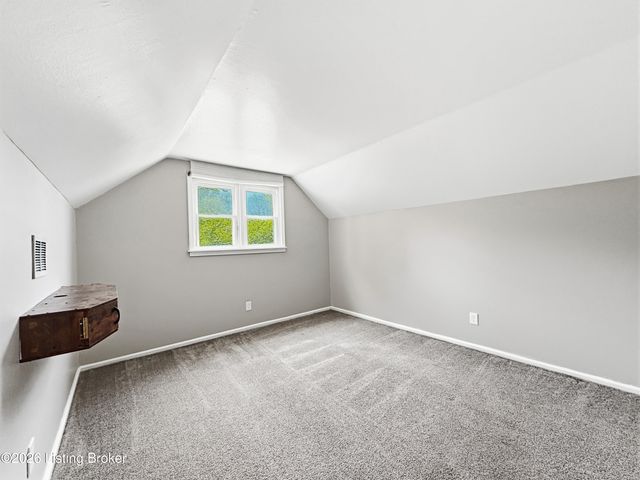 7004 John Adams Way, Louisville, KY 40272