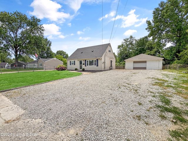 7004 John Adams Way, Louisville, KY 40272