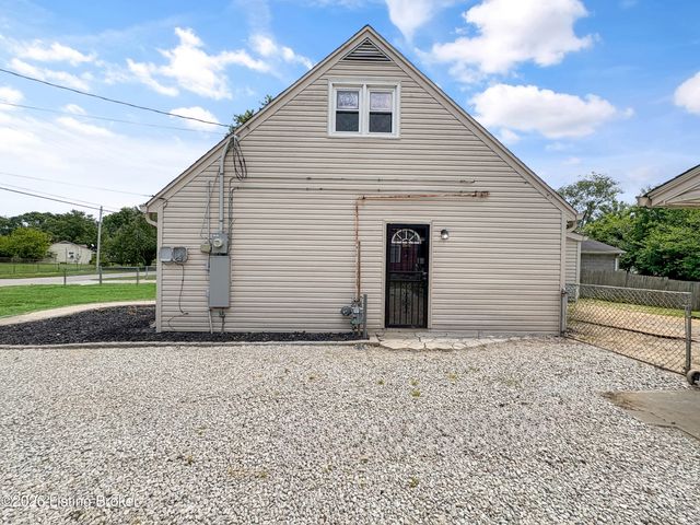 7004 John Adams Way, Louisville, KY 40272