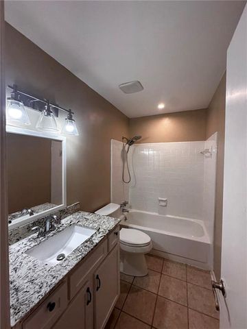 3361 Schillinger S Road, Mobile, AL 36695