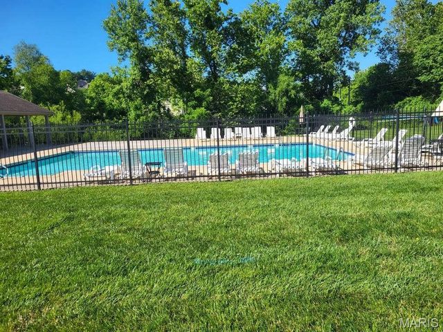515 Amber Way Court, Imperial, MO 63052