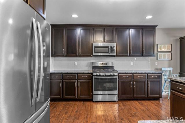 515 Amber Way Court, Imperial, MO 63052