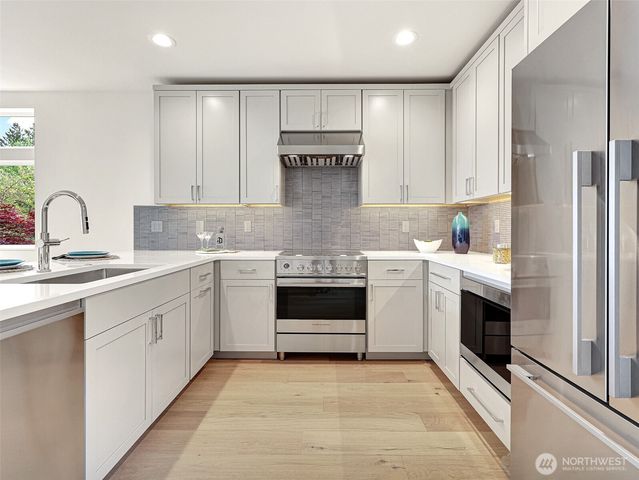 1411 B N 48th Street, Seattle, WA 98103