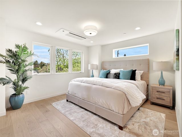 1411 B N 48th Street, Seattle, WA 98103