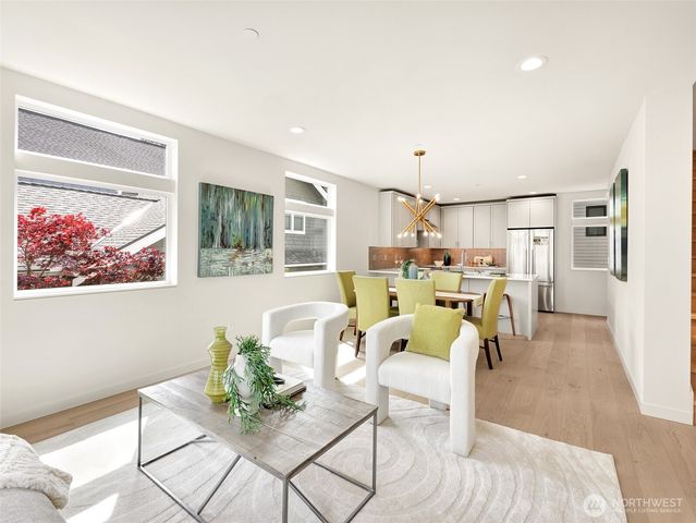 1411 B N 48th Street, Seattle, WA 98103