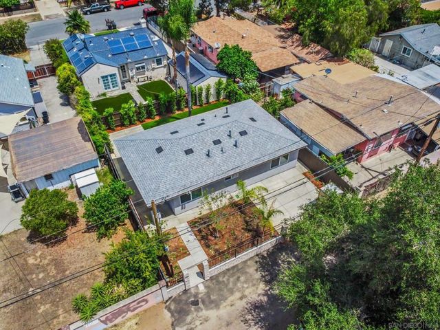 227 229 W 10th Ave, Escondido, CA 92025