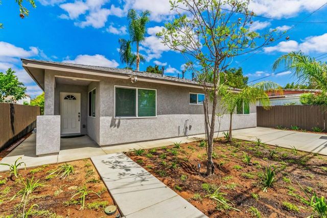 227 229 W 10th Ave, Escondido, CA 92025