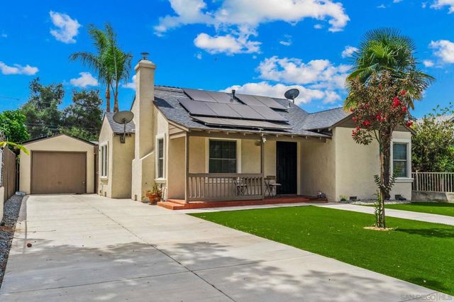 227 229 W 10th Ave, Escondido, CA 92025
