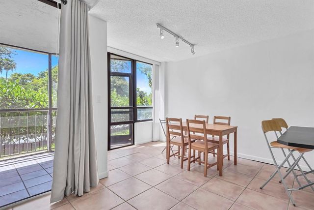 799 Jeffery Street 105, Boca Raton, FL 33487
