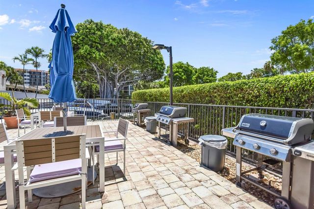 799 Jeffery Street 105, Boca Raton, FL 33487
