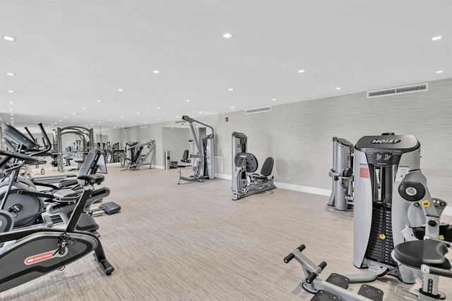 799 Jeffery Street 105, Boca Raton, FL 33487