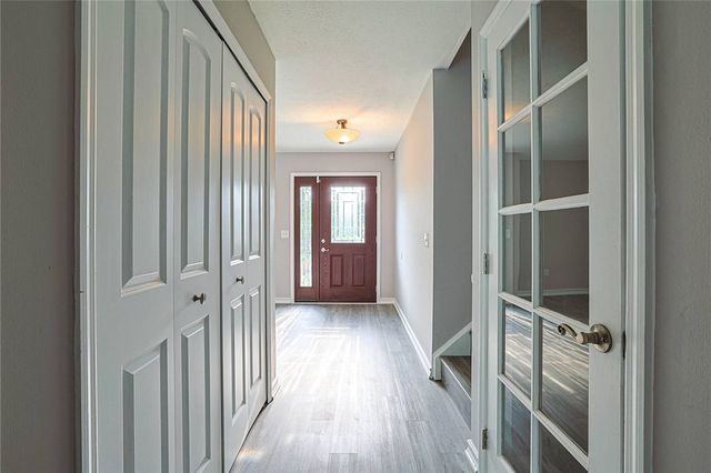 695 Tealwood Drive, Beavercreek, OH 45430