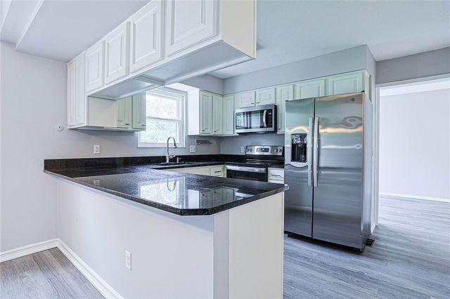 695 Tealwood Drive, Beavercreek, OH 45430