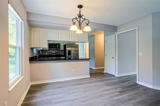 695 Tealwood Drive, Beavercreek, OH 45430