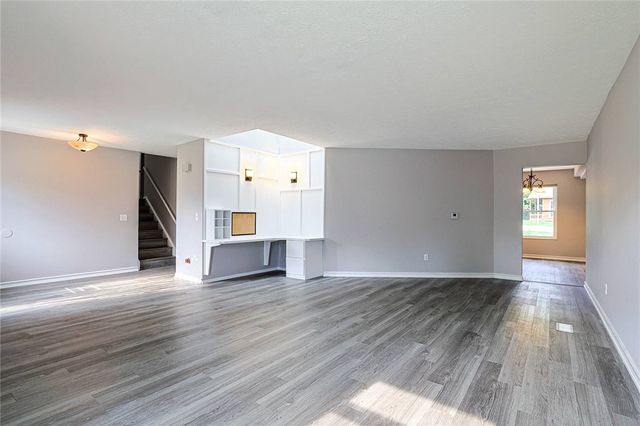 695 Tealwood Drive, Beavercreek, OH 45430