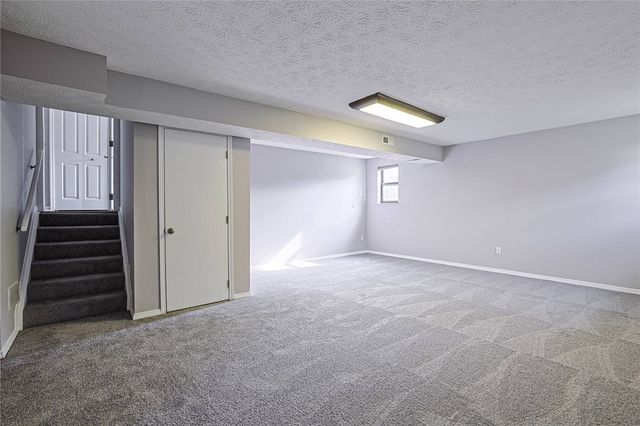 695 Tealwood Drive, Beavercreek, OH 45430