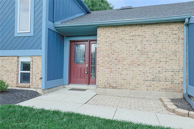 695 Tealwood Drive, Beavercreek, OH 45430