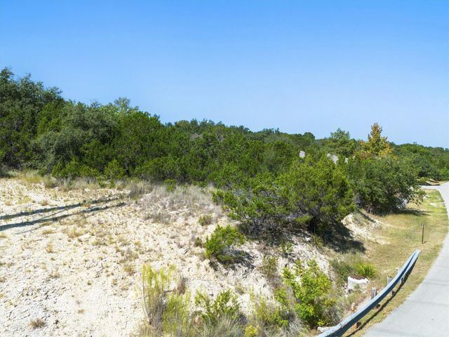 704 Palos Verdes DR, Lakeway, TX 78734