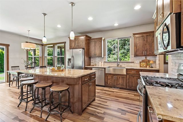 507 Village Court, Lynden, WA 98264