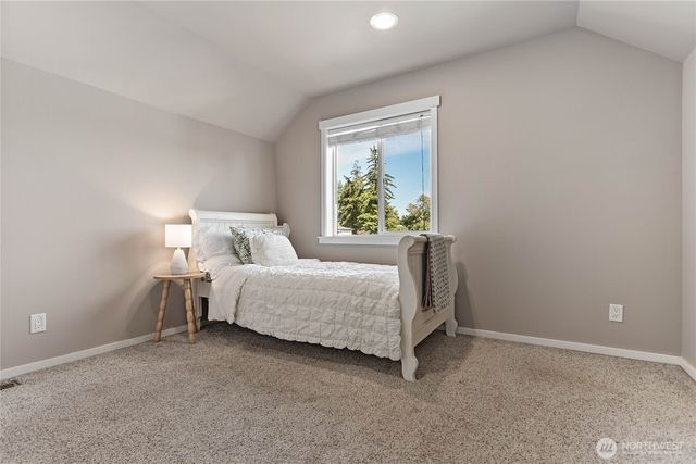 507 Village Court, Lynden, WA 98264