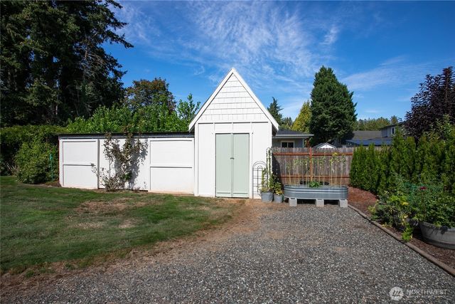 507 Village Court, Lynden, WA 98264