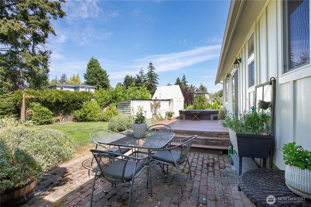 507 Village Court, Lynden, WA 98264