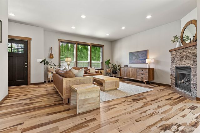 507 Village Court, Lynden, WA 98264