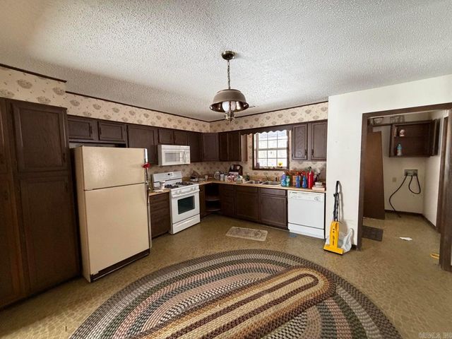 3790 Harrison Street, Batesville, AR 72501