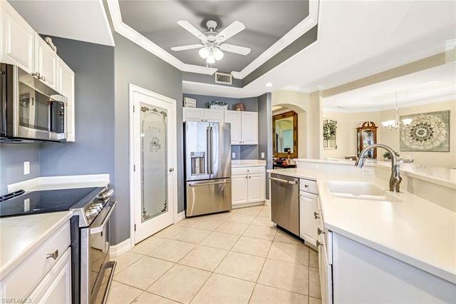 20671 Wildcat Run DR 102, Estero, FL 33928