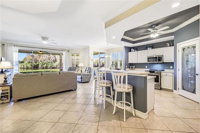 20671 Wildcat Run DR 102, Estero, FL 33928