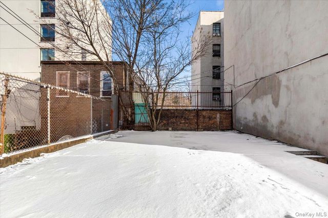 877 Hornaday Place, Bronx, NY 10460