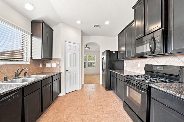 5535 Casa Mila Drive, Katy, TX 77449