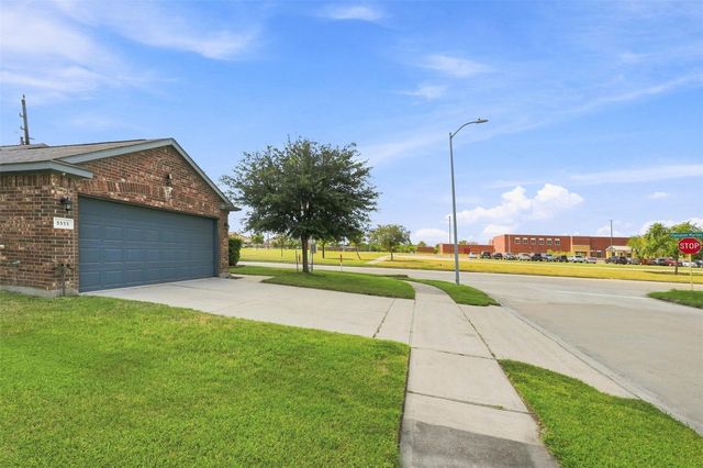 5535 Casa Mila Drive, Katy, TX 77449