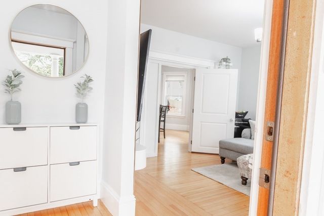 122-124 Beacon Hill Ave 1, Lynn, MA 01902