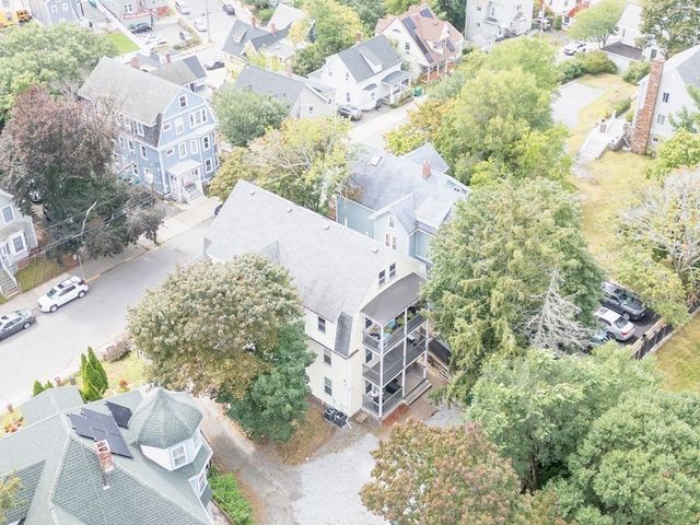 122-124 Beacon Hill Ave 1, Lynn, MA 01902