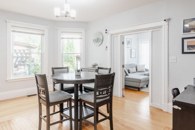 122-124 Beacon Hill Ave 1, Lynn, MA 01902