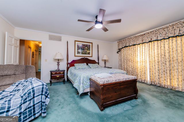 5207 Forest Lake Road, Eastman, GA 31023