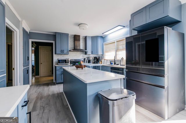 5207 Forest Lake Road, Eastman, GA 31023